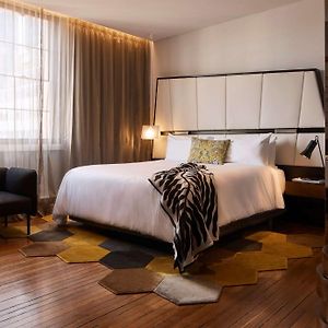 Executive Zimmer mit Kingsize-Bett